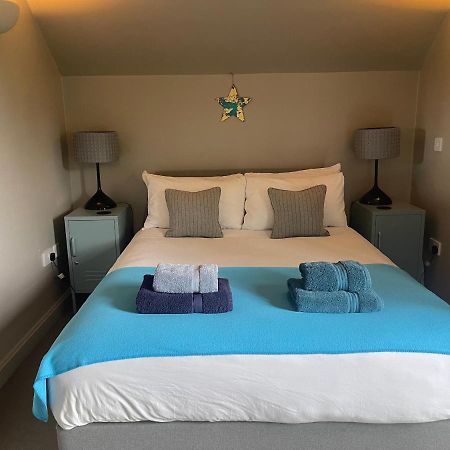 Carp'S Rise Cottage Somerford Keynes Kültér fotó