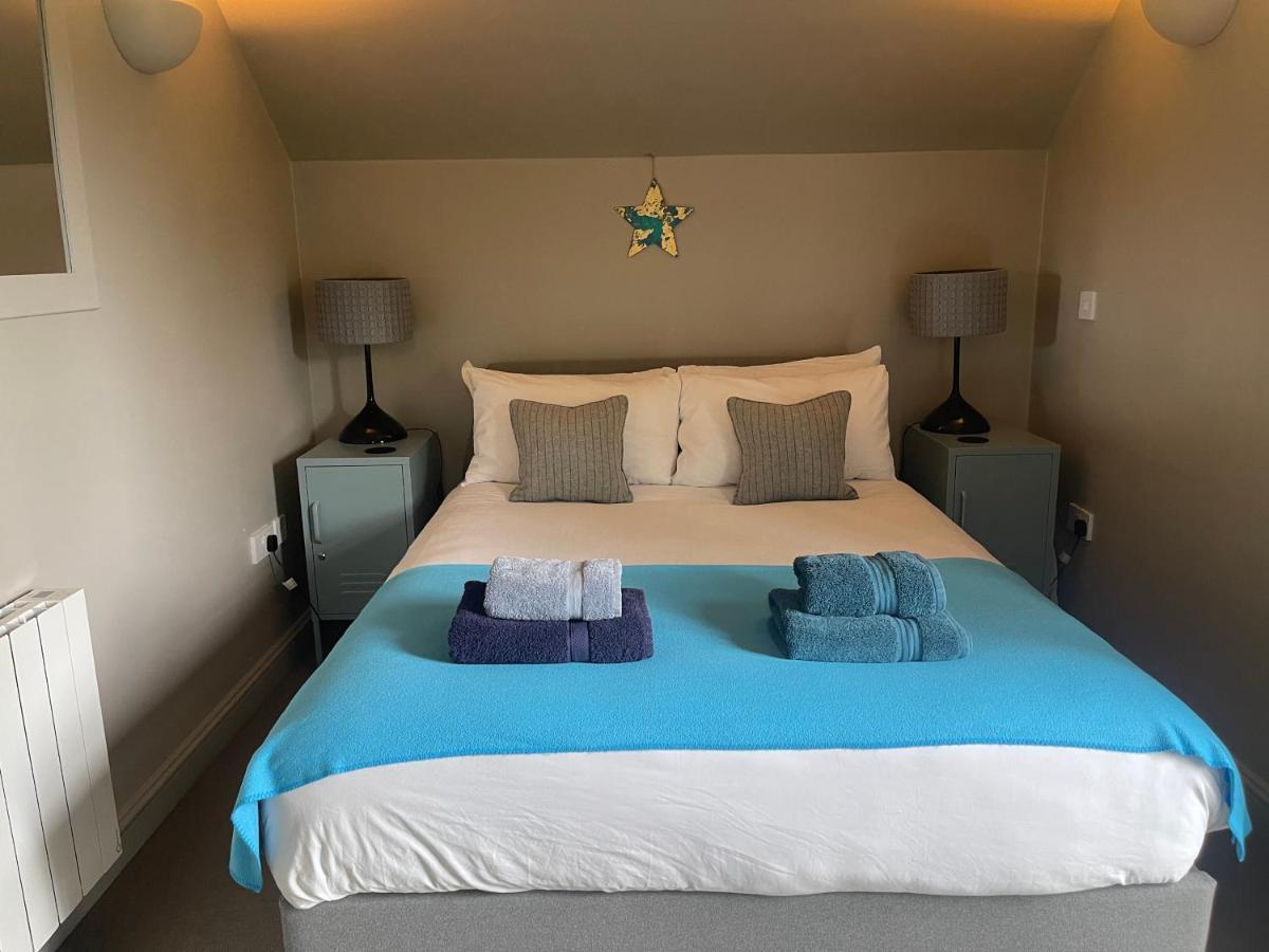 Carp'S Rise Cottage Somerford Keynes Kültér fotó