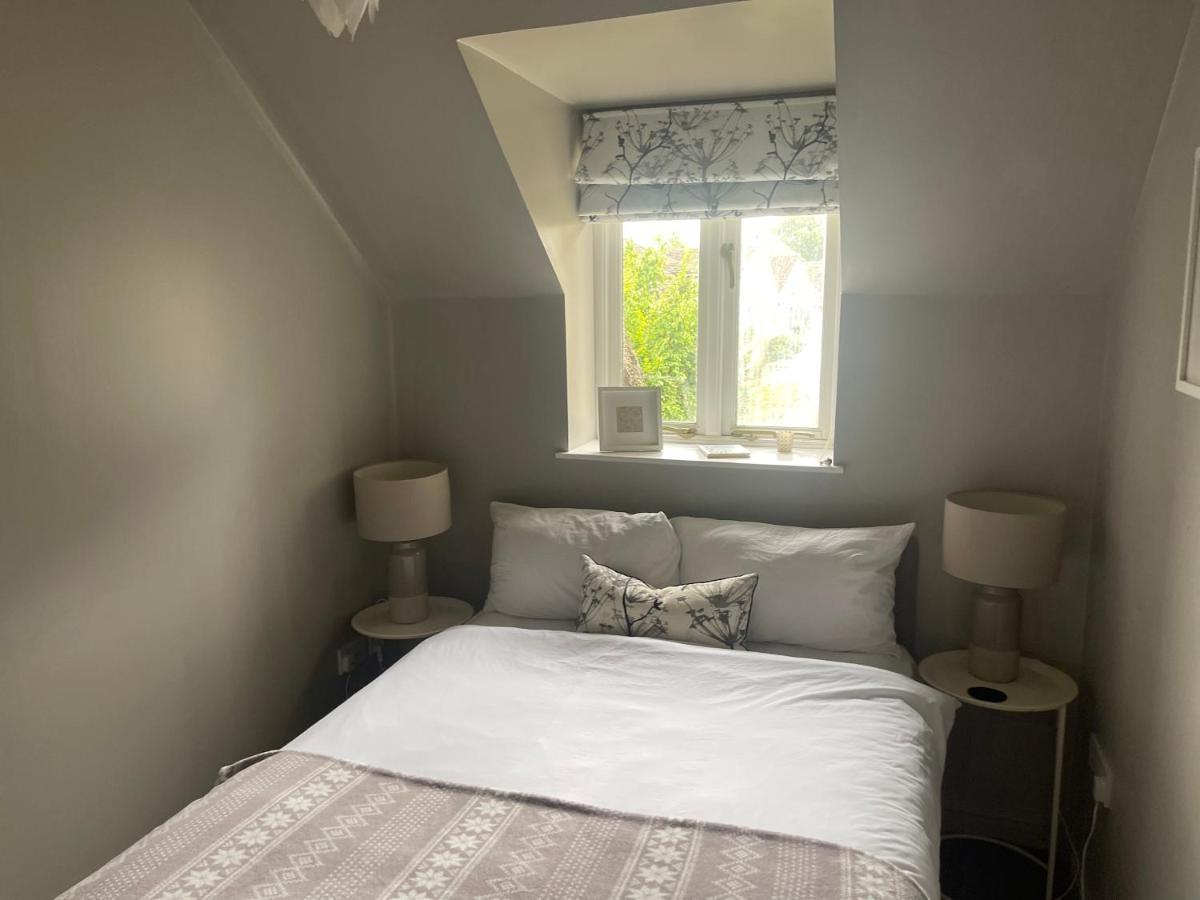 Carp'S Rise Cottage Somerford Keynes Kültér fotó