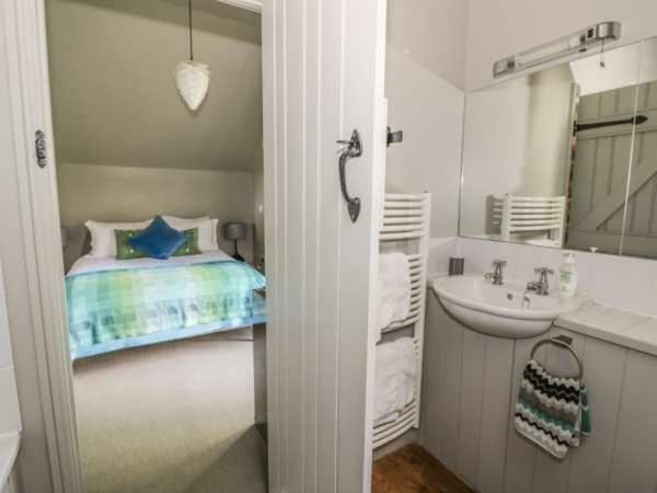 Carp'S Rise Cottage Somerford Keynes Kültér fotó