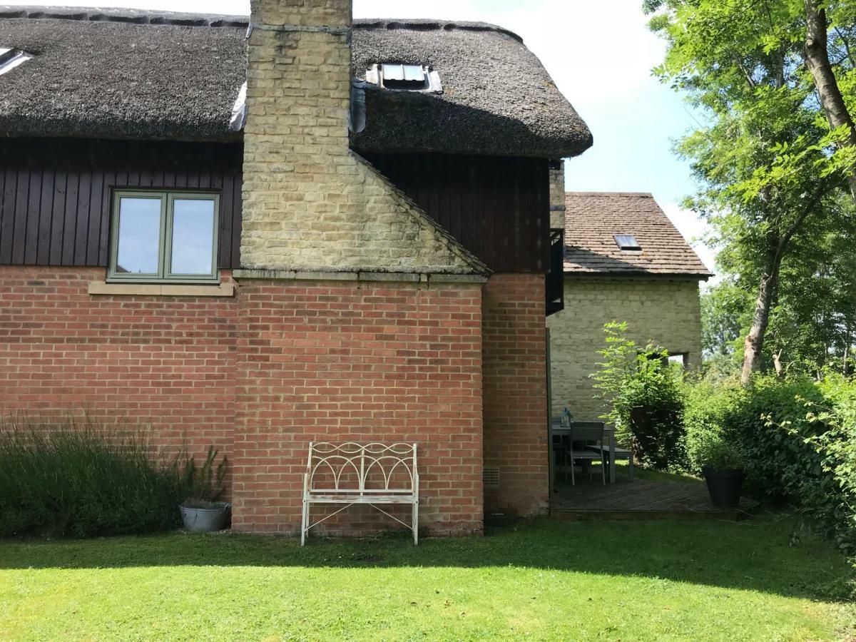 Carp'S Rise Cottage Somerford Keynes Kültér fotó