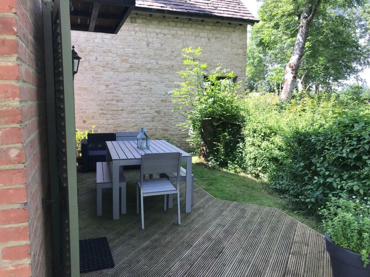 Carp'S Rise Cottage Somerford Keynes Kültér fotó
